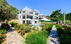Olive Hills Villa - Family-Friendly Luxury Villa Yesiluzumlu Fethiye By Sunworld Villas